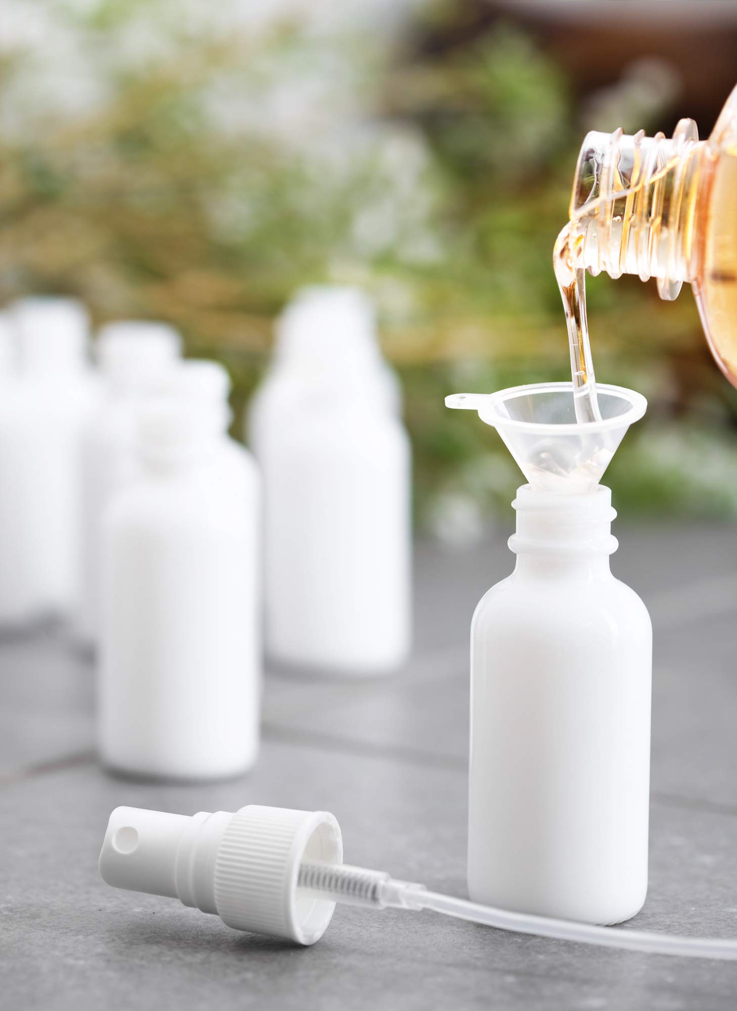 60 ml opal białe szkło Boston okrągły biały drobny mgiełka spray pusty pojemnik na butelkę (24 szt.) + lejek