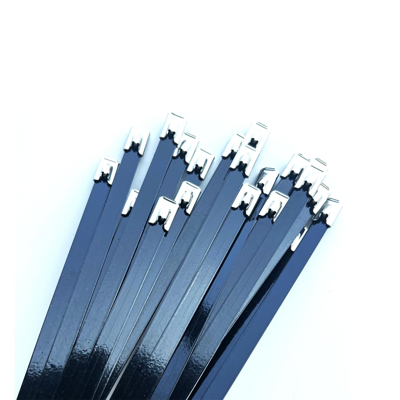 Lot de 10 attaches de câble autobloquantes en acier inoxydable 304 et plastique noir pulvérisé, 7,9 x 300 mm.