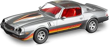Amazon.com: Level 4 Model Kit 1981 Chevy Camaro Z/28 1/25