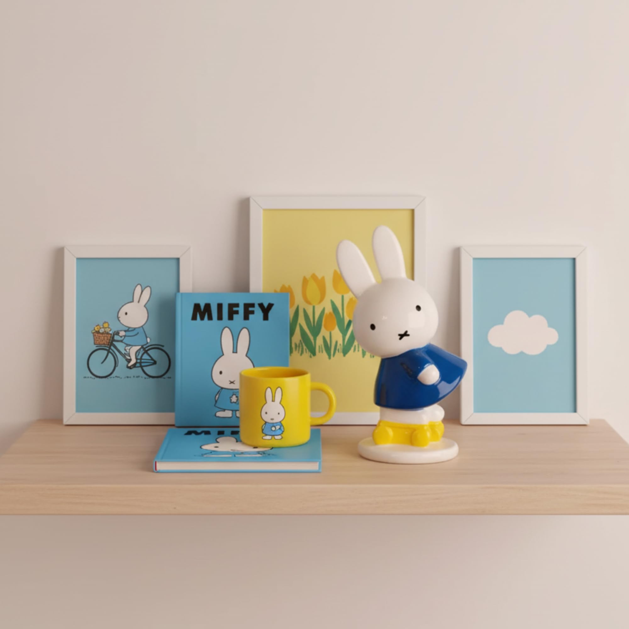 Amazon.com: Miffy Skating Figurine, 4.25 x 2.825 x 6 Inches