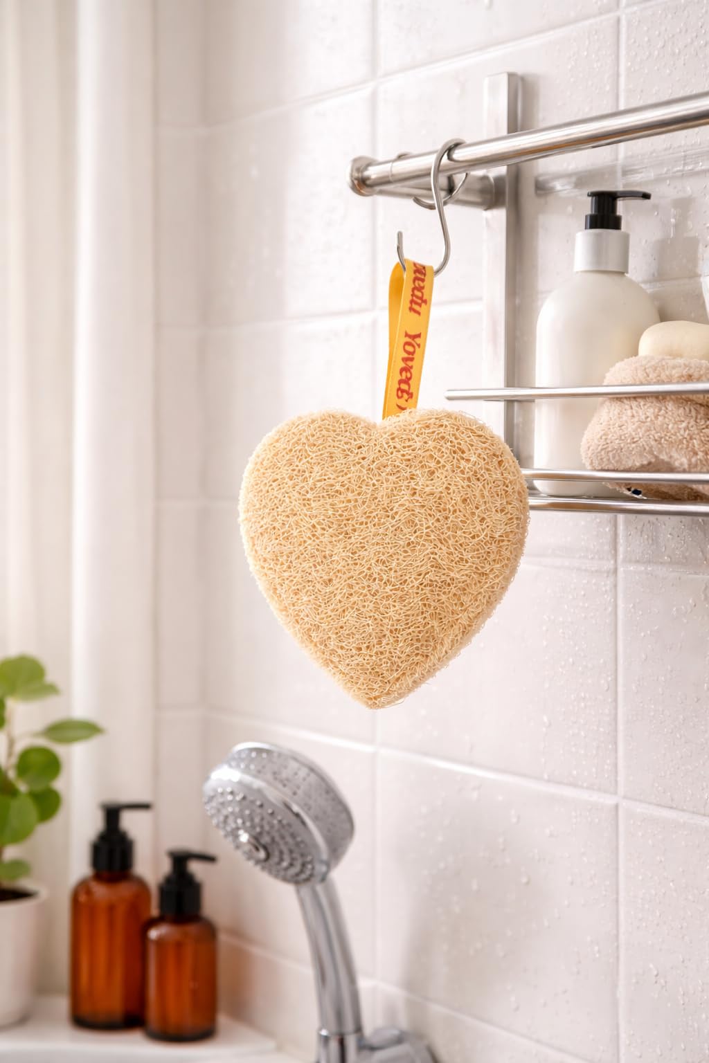 Yovedu Natural Loofah Sponge (3 Pack) with Cotton Canvas Potli Bag β Plant-Based Body Exfoliator, Soft When Wet, Plastic-Free Bath Scrubber for Shower & Skincare (Heart) 3