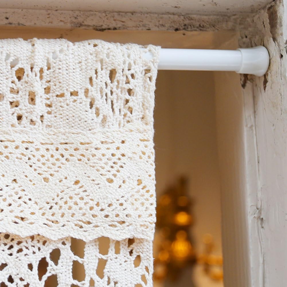 Rideaux Court de Cuisine, Petits Rideaux Creux Tricoté au Crochet Style Rural, Rideaux de Demi-Fenêtre en Coton avec Pompons((WXH) 160x62cm/63x24in)