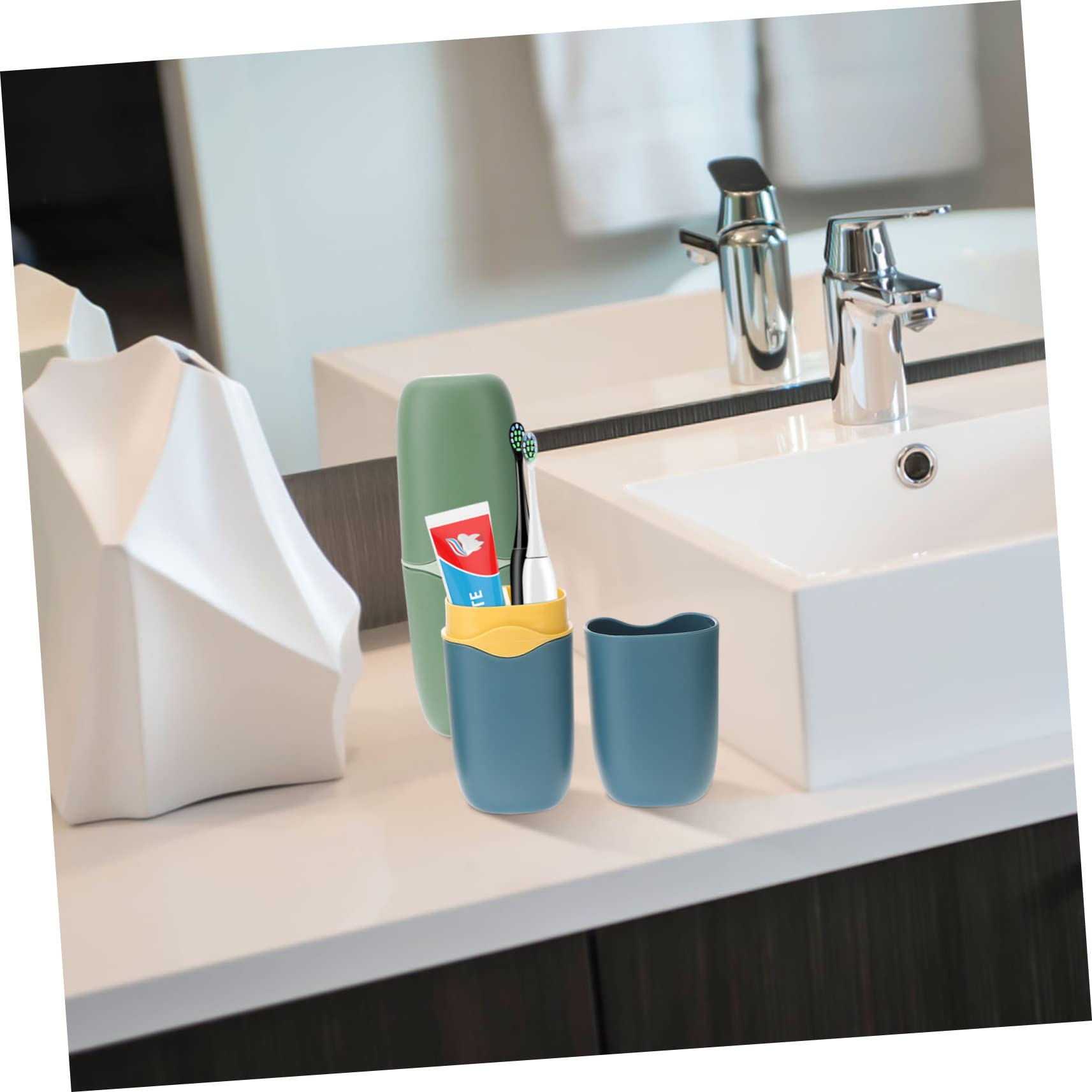 Holibanna 2pcs Portable Travel Toothpaste Holder Toothbrush Storage Case Compact Sealed Design for Clean Tidy Organization of Oral Care The Go Green Blue
