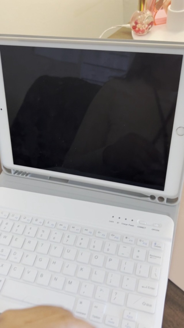 Amazon.com: BQSS Keyboard Case,Wireless Magnetic Detachable