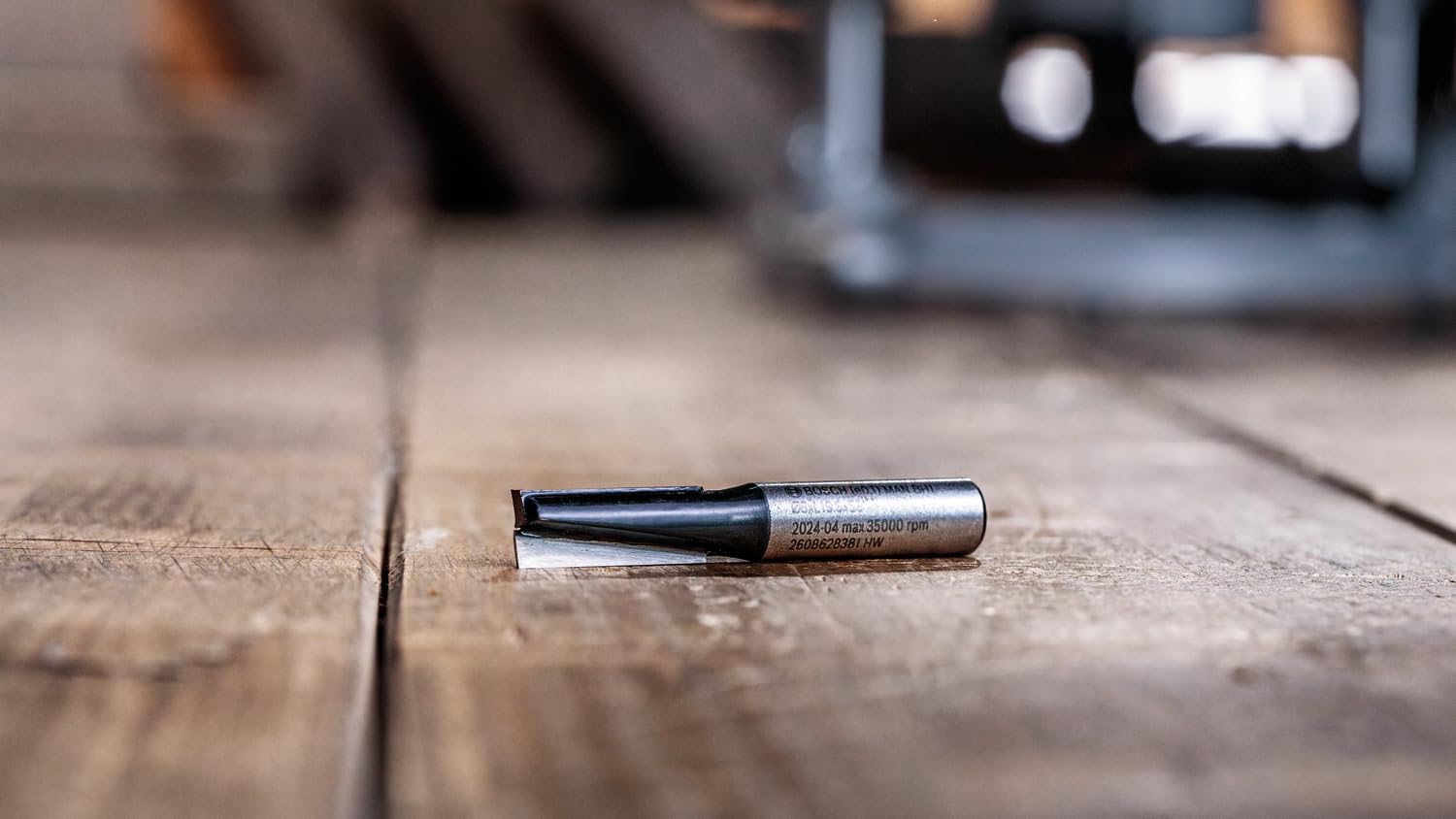 Bosch 2 608 628 aksesuarı 373 kesici 8 mm, D1 10 mm, L 25,4 mm, G