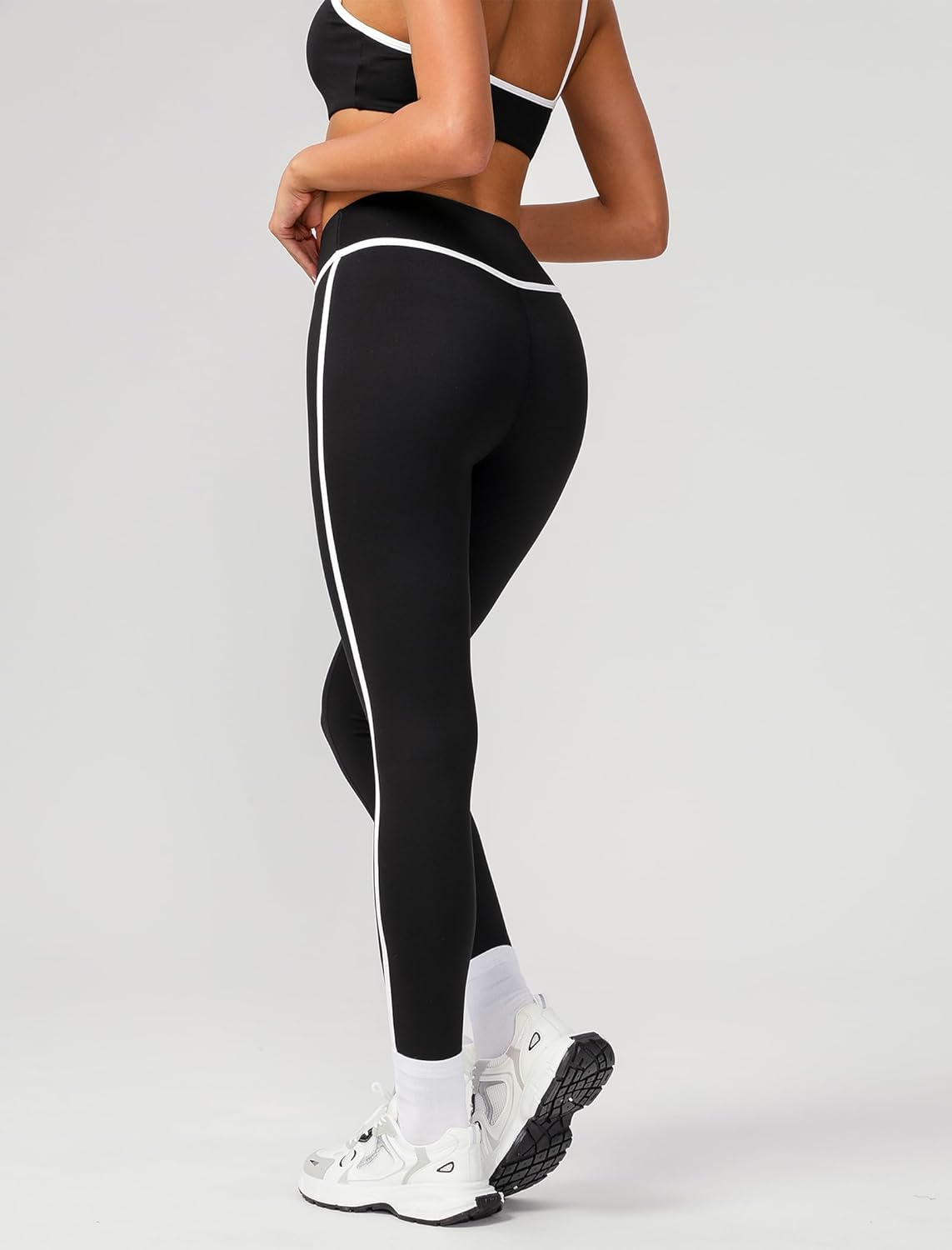 2 Piece Workout Sets for Women Contrast Panel Sports Bra Cami Top and Butt-lifting Pants Active Jogger Outfits