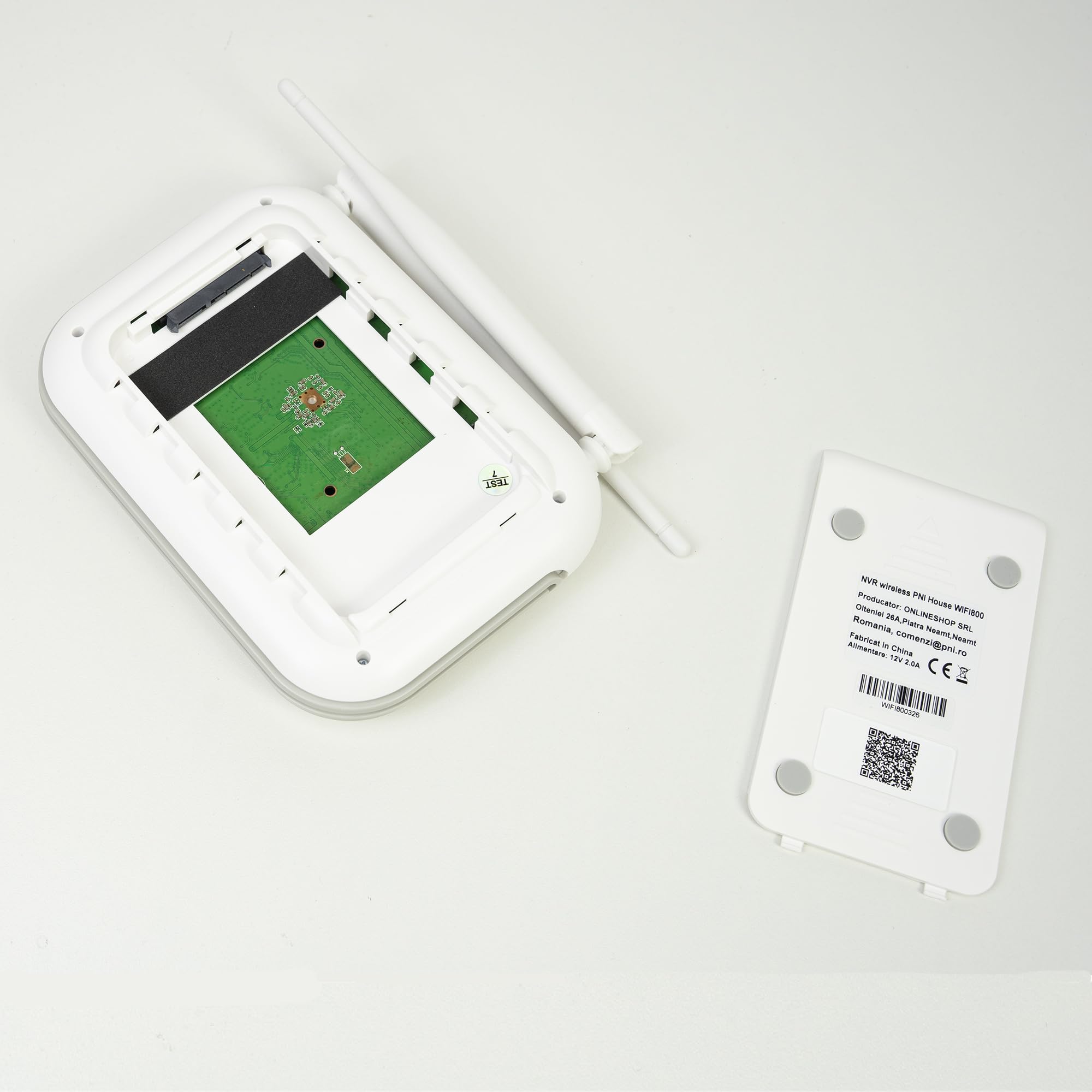 NVR inalámbrico PNI House WIFI800 8 Canales 5MP o 4 Canales 4K 8MP Mensaje de Voz