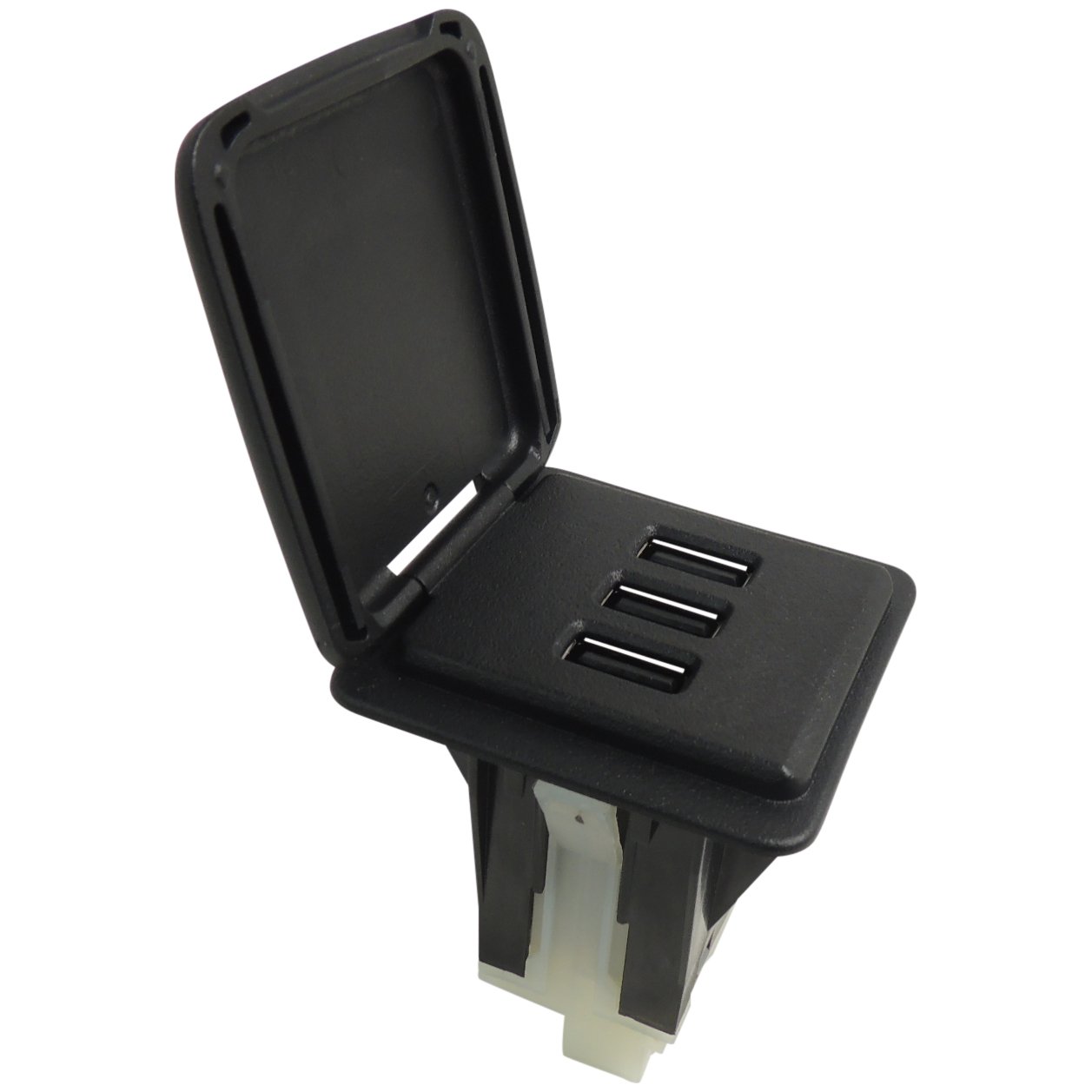 Amazon.com: Genuine GM Receptacle Part# 13581217 : Automotive 