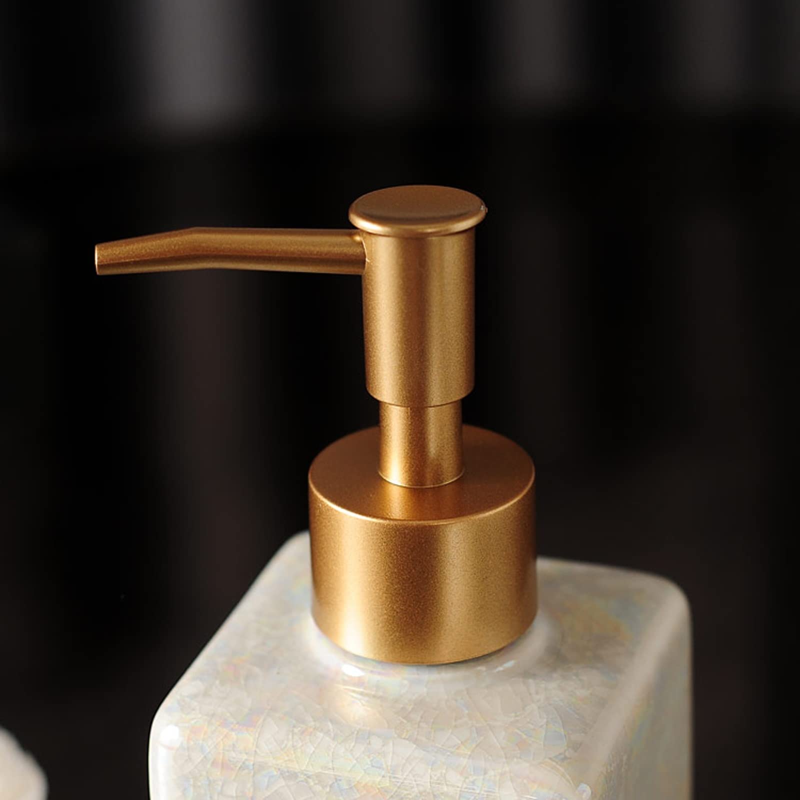 caihuashopping dozownik balsamu dozownik mydła ceramiczny dozownik mydła z pompką dozownik płynu do mycia naczyń do kuchni i łazienki dozownik mydła (rozmiar: B)