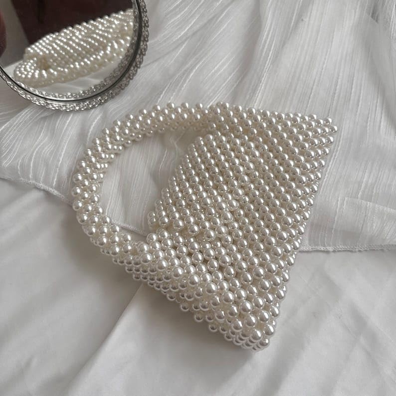 Image of Elegant Pearl Heart Shaped Evening Bag, Handmade Beaded Mini Handbag, White Fashion Clutch Purse for Women and Girls