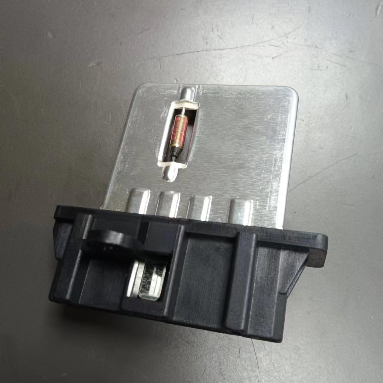 Amazon.com: AUTO-PALPAL Blower Motor Resistor ME733584 : Automotive