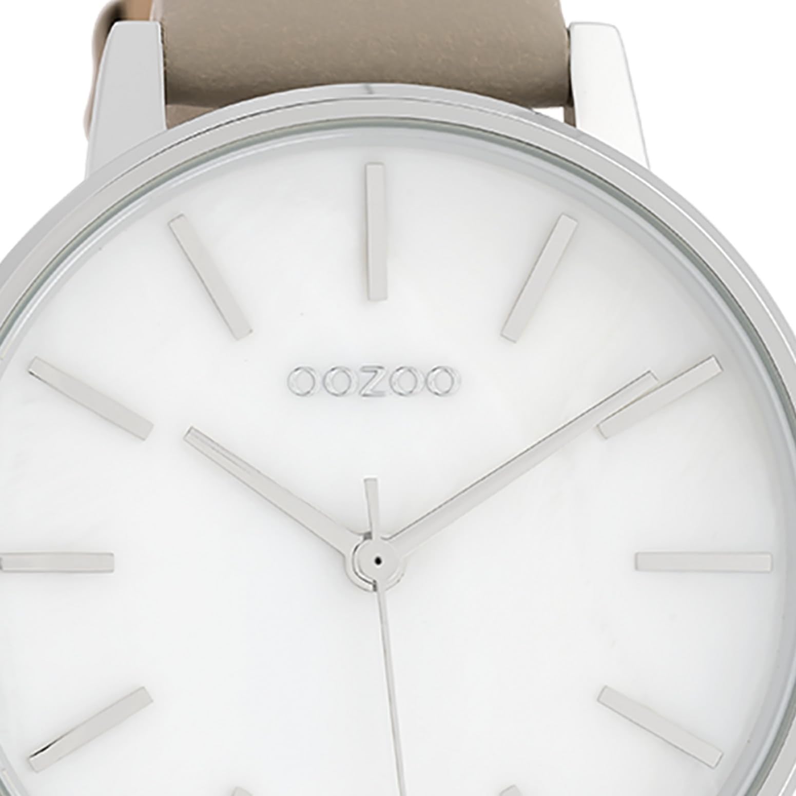 Oozoo Damenuhr mit Perlmutt Zifferblatt und Lederband 42 MM Perlmutt/Taupe C10118