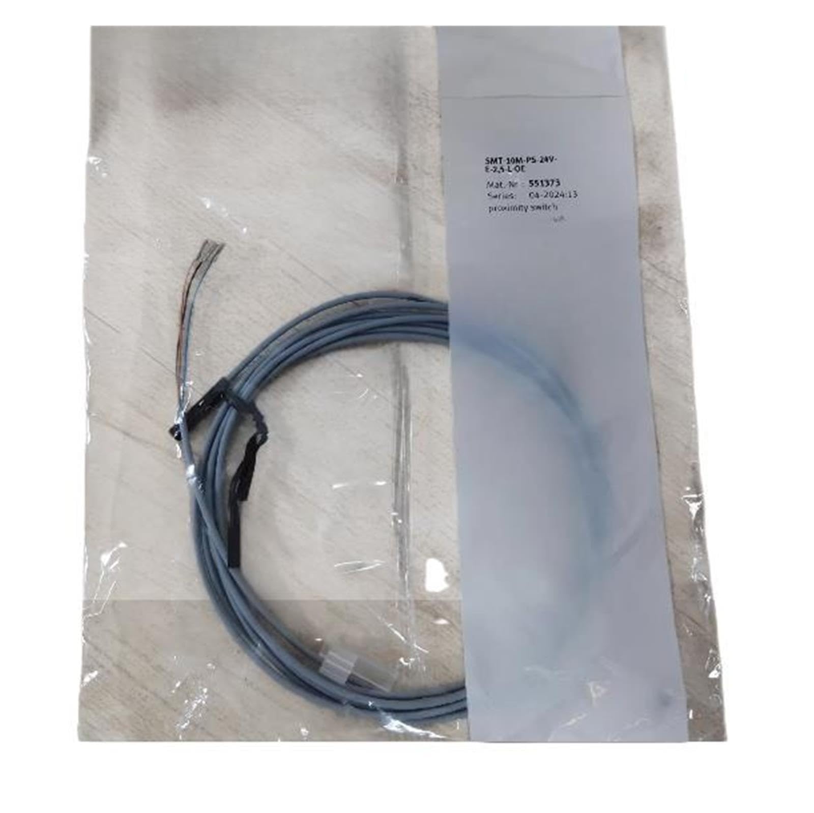 Interruttore di prossimità magnetico 551373 SMT-10M-PS-24V-E-2.5-L-OE