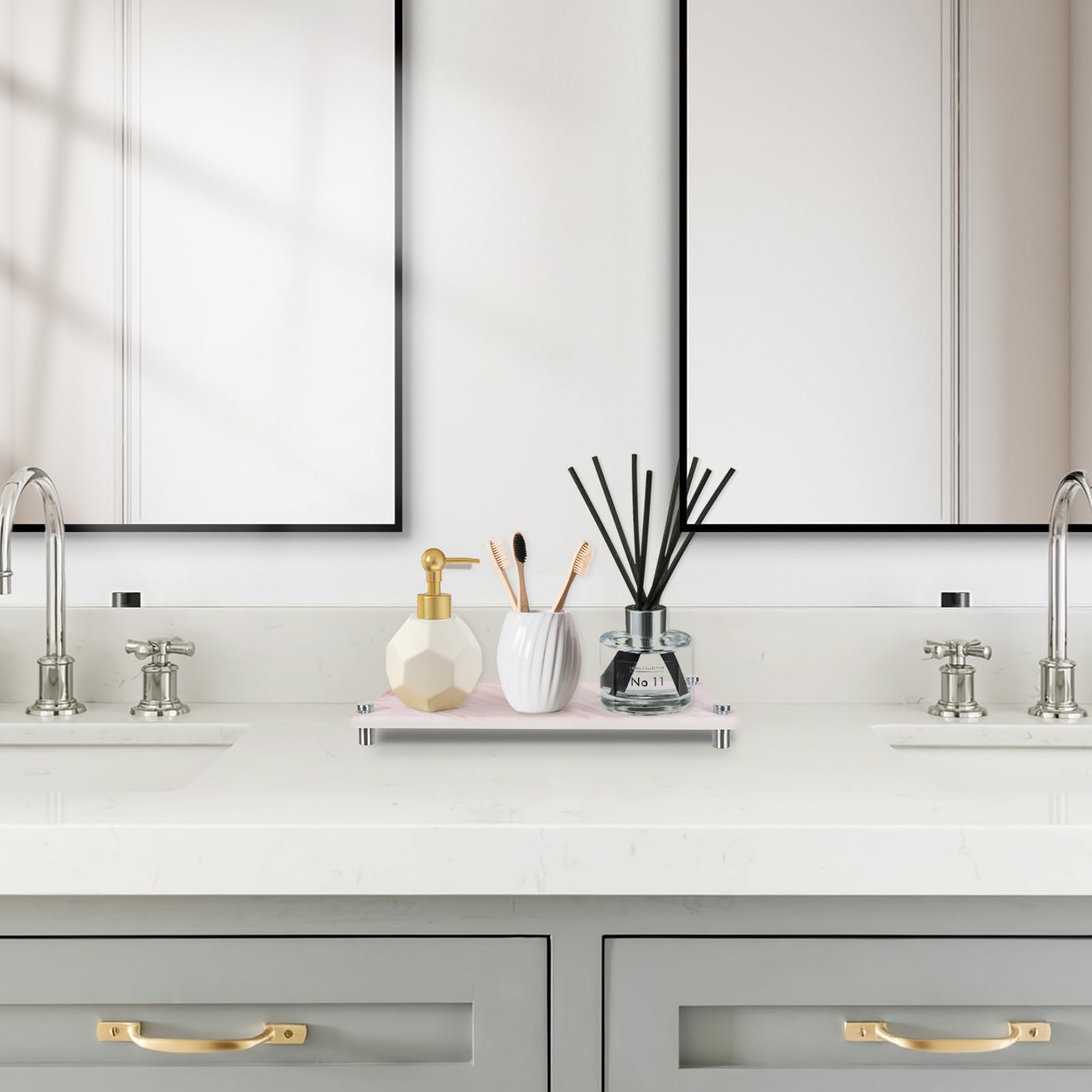 RIOMZY Organizer per lavello ad asciugatura istantanea, vassoio in pietra assorbente per cucina, bagno, piano di lavoro, asciugatura rapida (con piedini in legno e luffa naturale, grigio