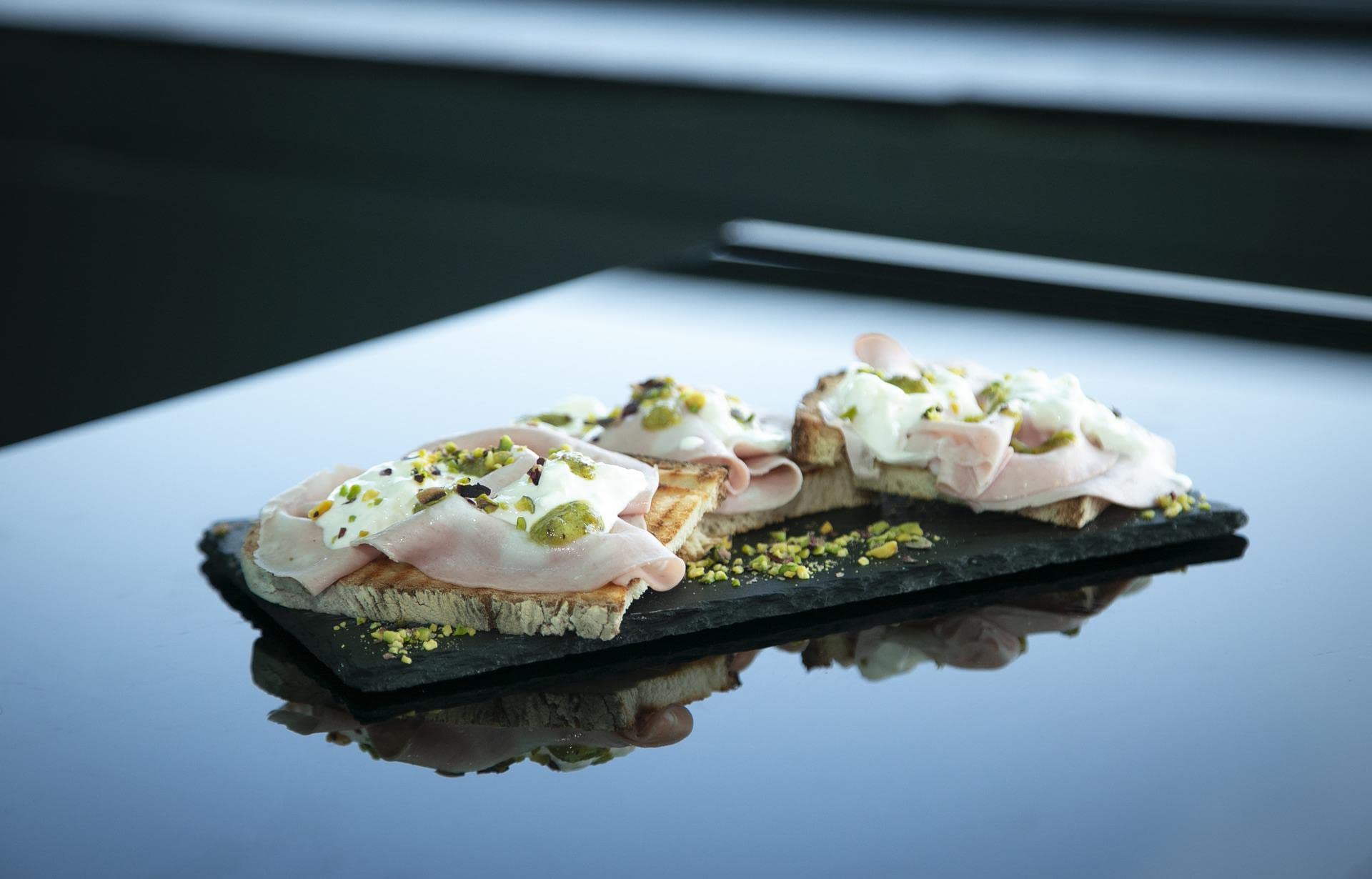 Villaolivo - Pistacho Mondado Crudo 1kg | Frutos Secos Selectos para Recetas y Aperitivos