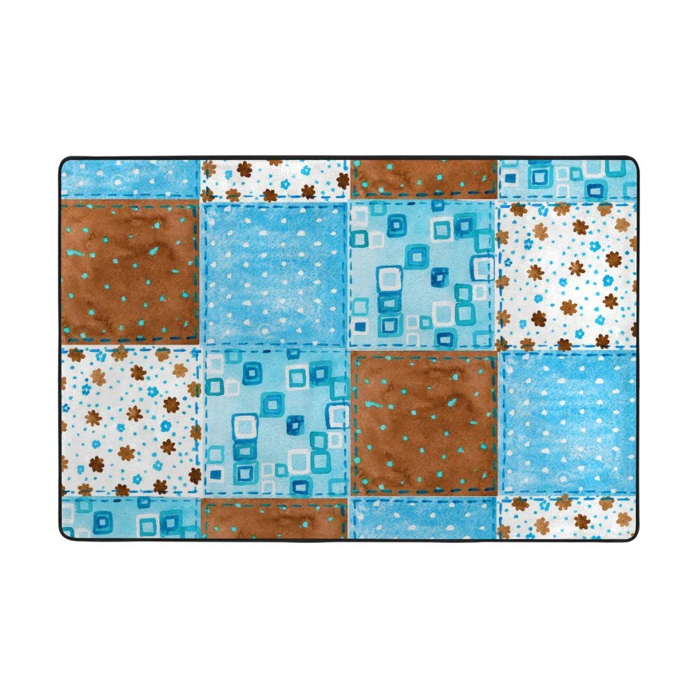 Tapis corail grand format bleu et marron pour créer un salon cocooning et moderne