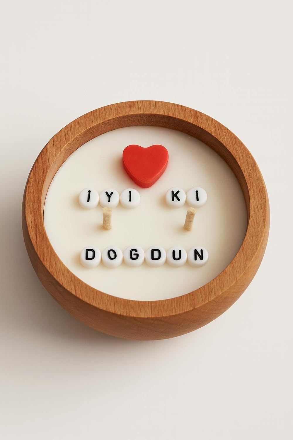 Gizli Mesajlı Mum, Doğumgünü Hediyesi, İyi ki Doğdun Mesajlı Mum, Mum Yandıkça Ortaya Çıkan Mesaj İçerir, Ahşap Kasede Çift Fitilli Soya Mumu