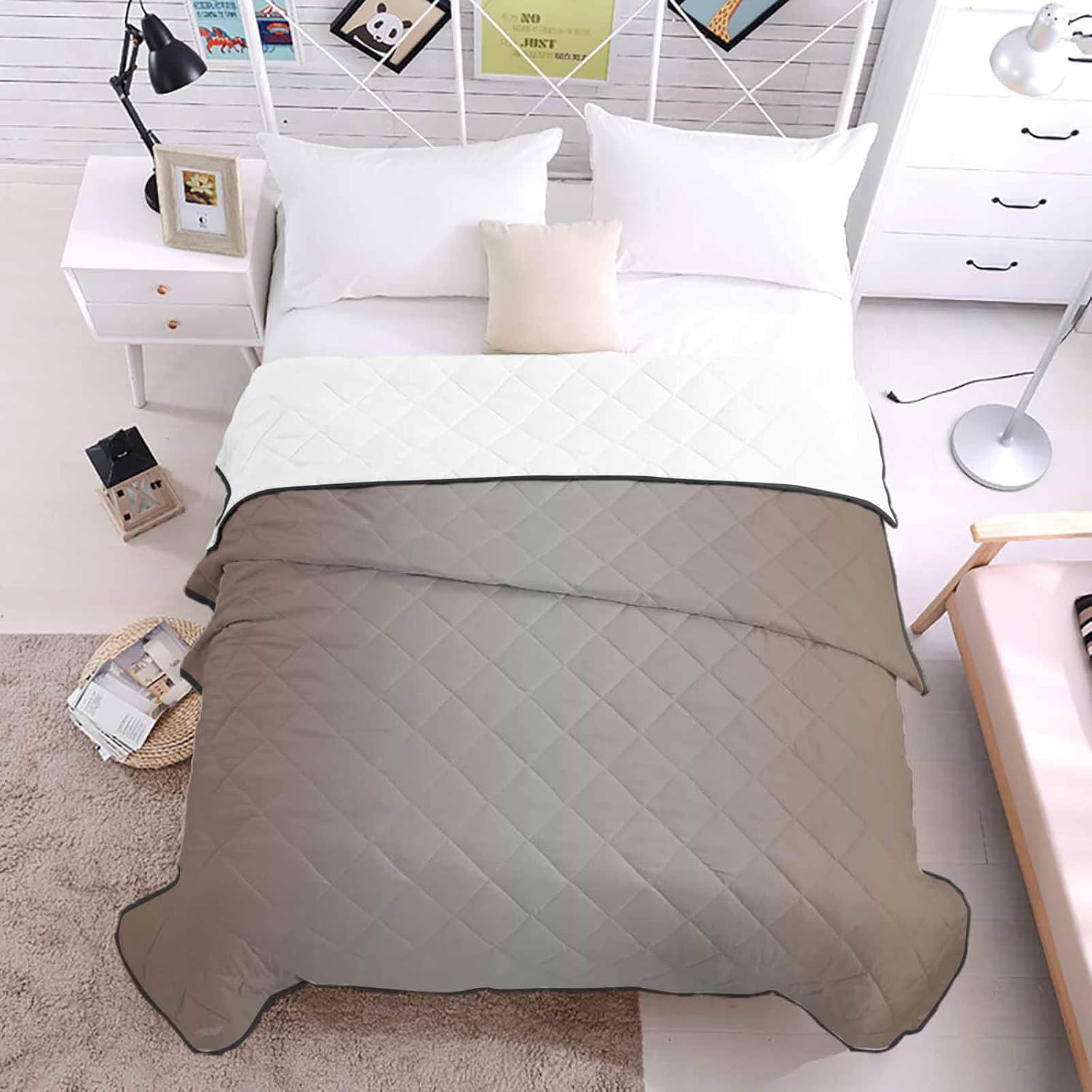 T&H XHome Quilt California King Luxury Quilted Comforter Bedspread-Thin Soft Cozy, Ombre Abstract Gradient Gray Brown Reversible Stitched Lightweight Quilt Coverlet for All Season