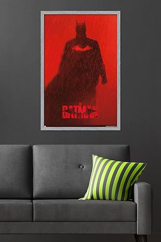 Miniatura 64 de Trends International DC Comics Movie The Batman - Póster de una hoja de Batman Teaser, 22.375 x 34 pulgadas, versión enmarcada en negro Versión