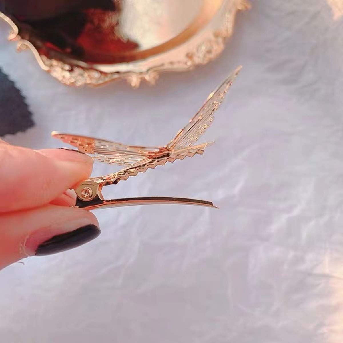 Confezione da 4 fermagli per capelli a forma di farfalla in metallo color oro, con nappa, antiscivolo, accessori per capelli per donne e ragazze, per acconciature più sottili e spesse