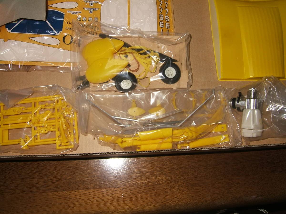 Amazon.co.jp: 1/10 Kyosho R/C 049 Fairchild with Cox 049