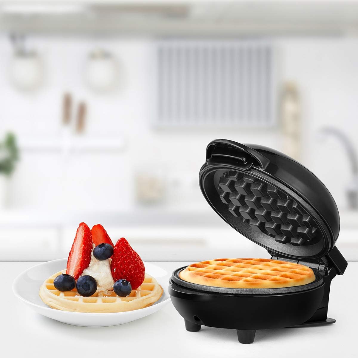 Holstein Housewares HH-09125016B Personal Non-Stick Waffle Maker, 4", Black: Kitchen & Dining