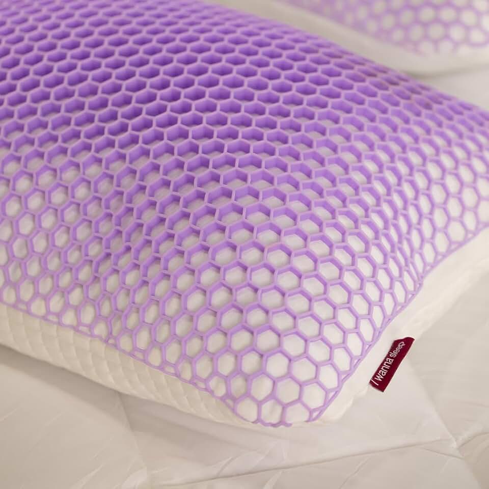 Travesseiro Skin® - I Wanna Sleep - Skincare do seu Sono. Projetado para Proporcionar Máximo Conforto e Suavidade Durante o Sono, Trazendo um Cuidado Especial e Ajudando a Prevenir as Rugas do Sono.