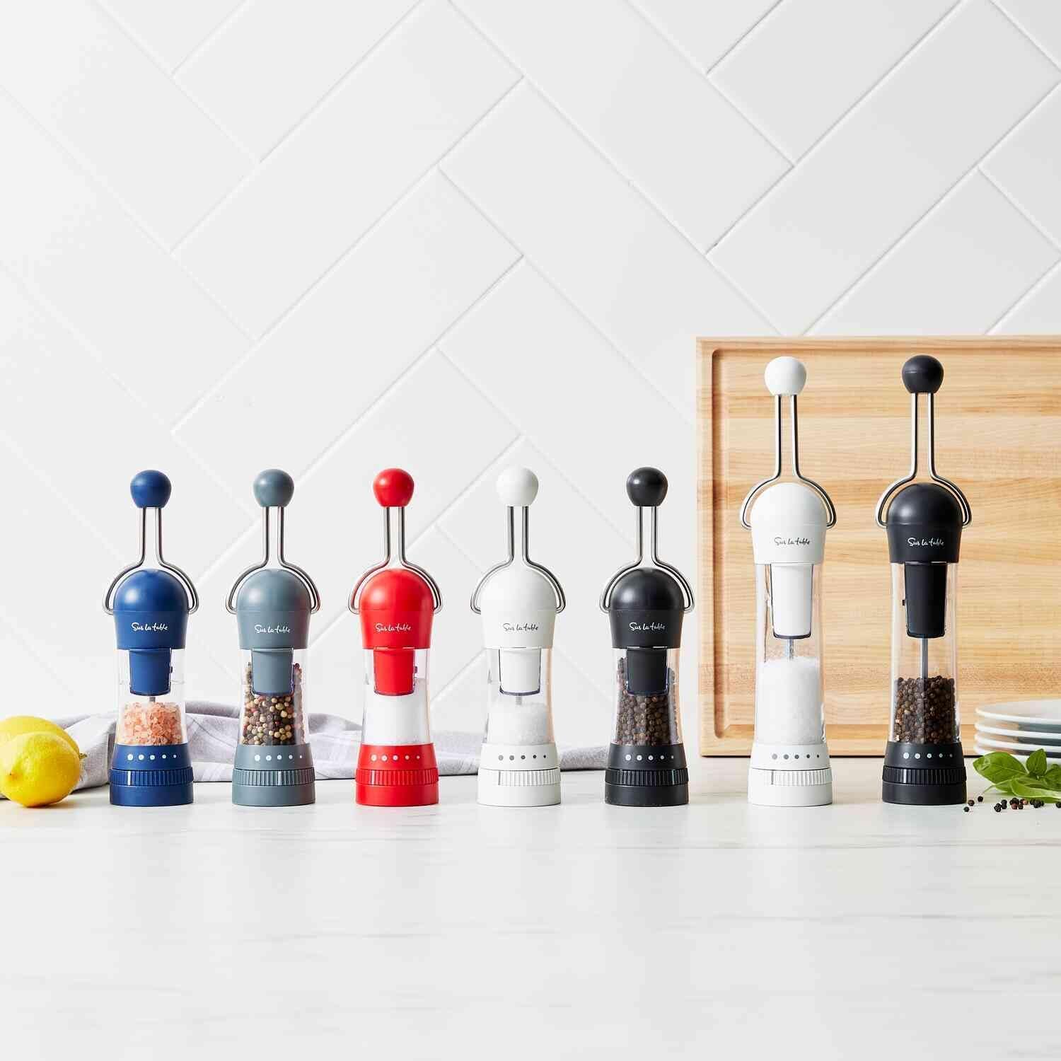 Sur La Table Spice XL Ratchet Mill Grinder with 5 Adjustable Coarse settings, 3/4 cup Capacity, Black