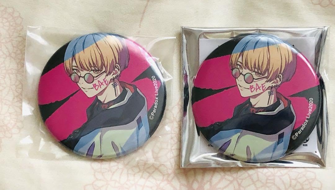 Amazon.co.jp: Paradoxlive パラライ 燕夏準 缶バッジ vol2 : おもちゃ