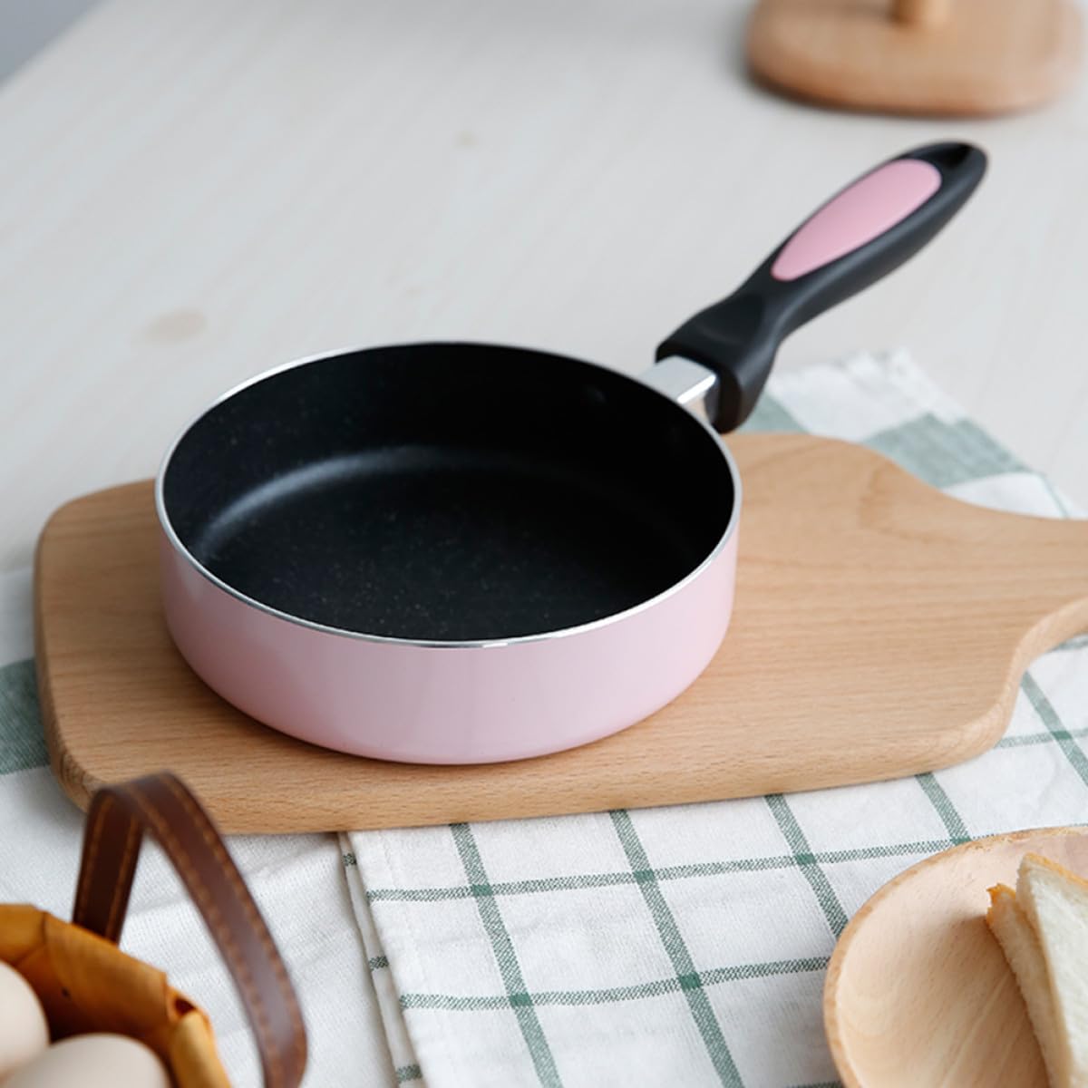 Antihaft Kleiner Pfanne 16cm aus Marmor mit Bakelitgriff Induktions und Gasherd Universalpfanne für Eier und Pfannkuchen Hitzebeständig und Leicht zu Reinigen