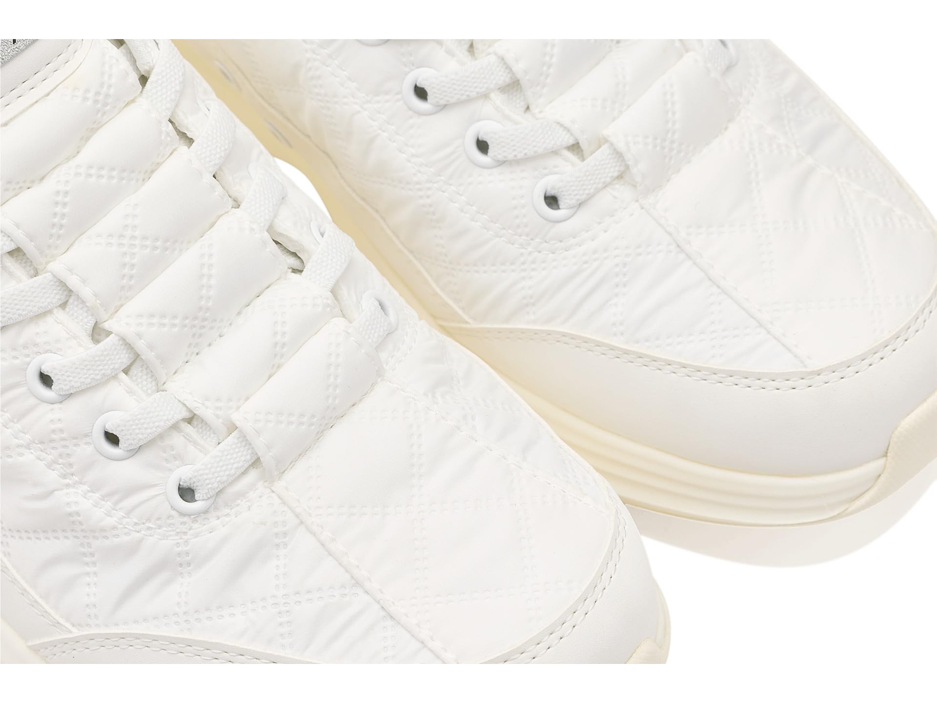 Skechers Slip-in Contour Foam Trainers - Cozy Fit SneakerFemme