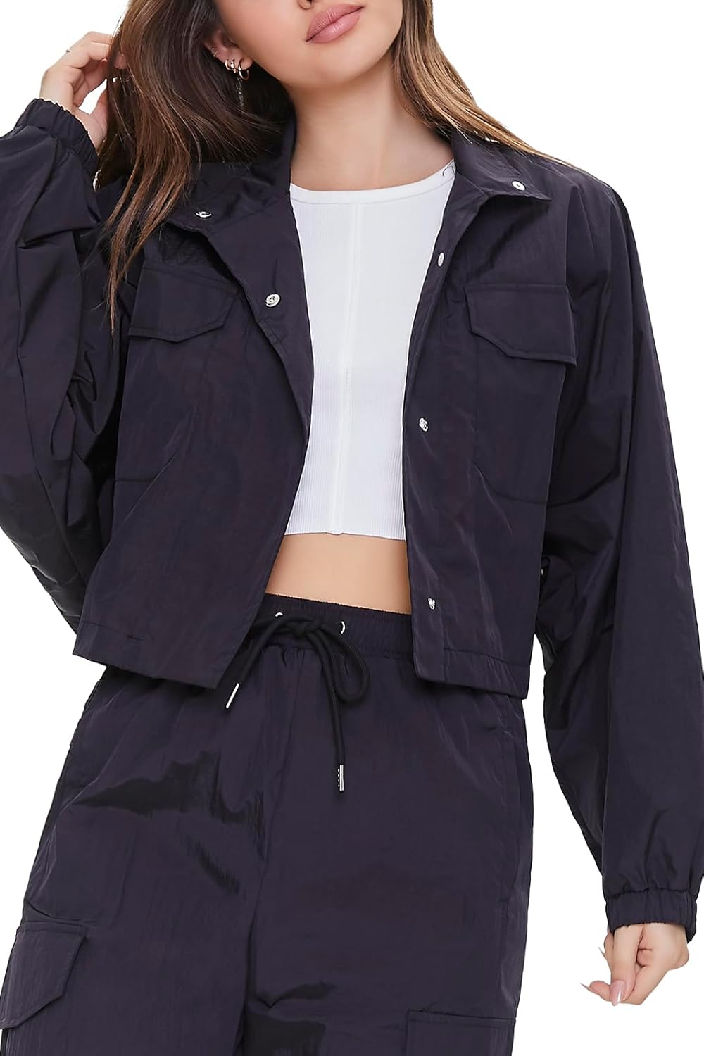 Forever 21 Cropped Raglan-Sleeve Windbreaker BLACK Medium