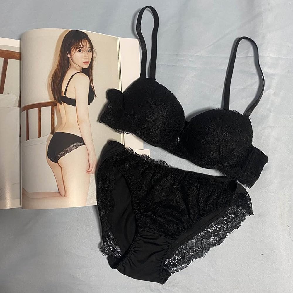 櫻坂46 守屋麗奈 写真集着用 ランジェリー
