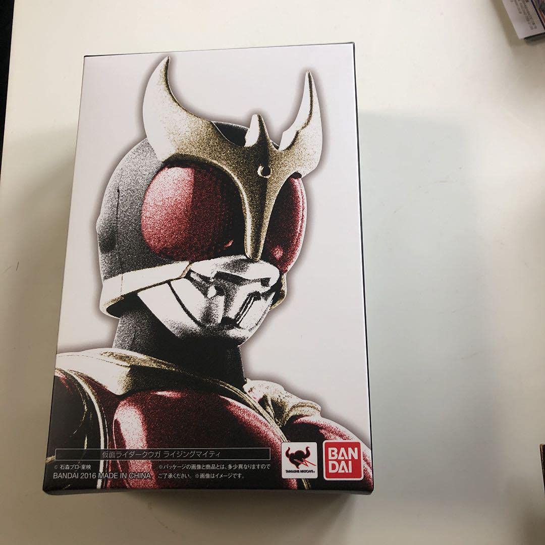 Amazon.co.jp: 仮面クウガ ライジングマイティ 真骨彫製法 : おもちゃ 