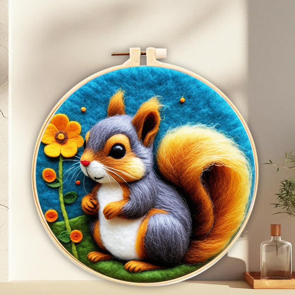 ABEUTY Needle Felting Kits for Beginners Adults, Squirrel Flower DIY Wool Felt Painting Starter Kit with Embroidery Hoop and Tools for Home Decor (Squirrel)