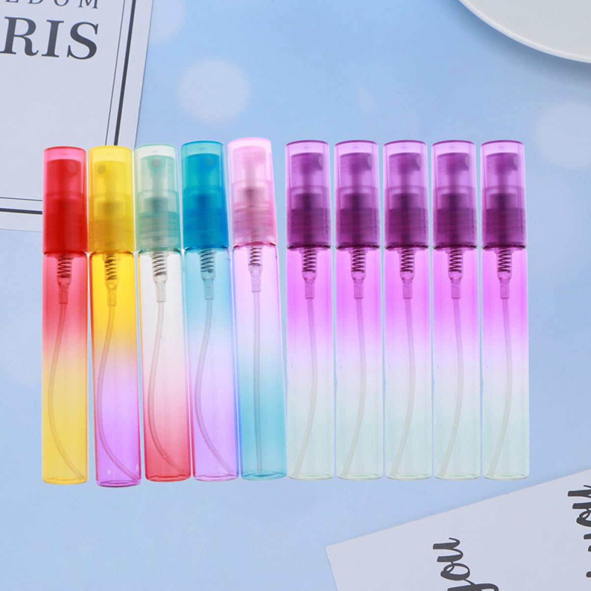 24 Pezzi Bottiglie Spray Gradiente in Vetro e Plastica 8ml | Viaggio e Attività All’aperto, Design a Pompa a Vite, Riutilizzabile e Facile da Riporre Colore Casuale