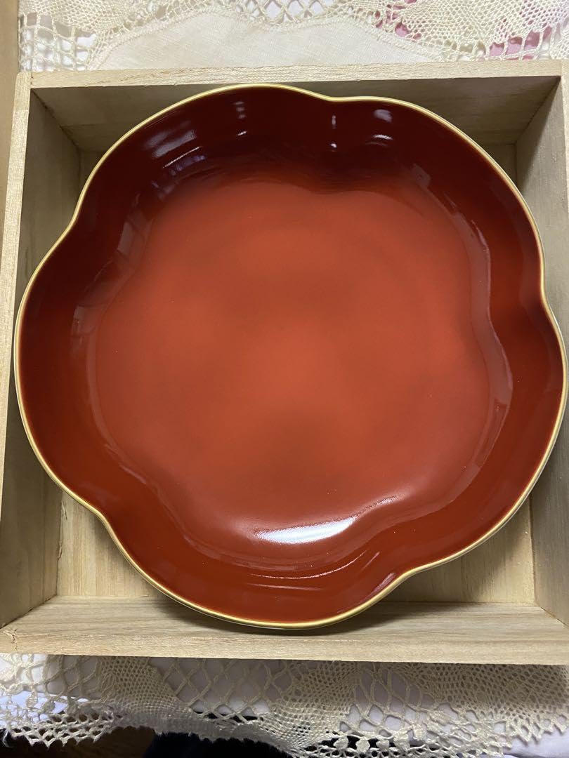 Fukagawa Magnetic Beniju Plum Shaped Pot