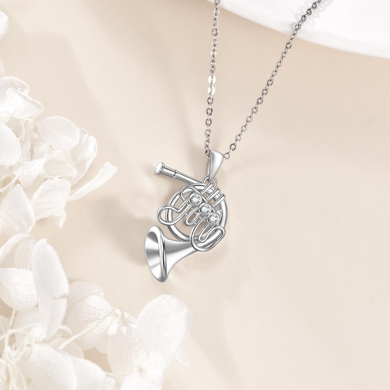 ONEFINITY Collana corno francese in argento sterling 925 ciondolo corno francese strumento musicale gioielli regali per le donne, Zirconia cubica
