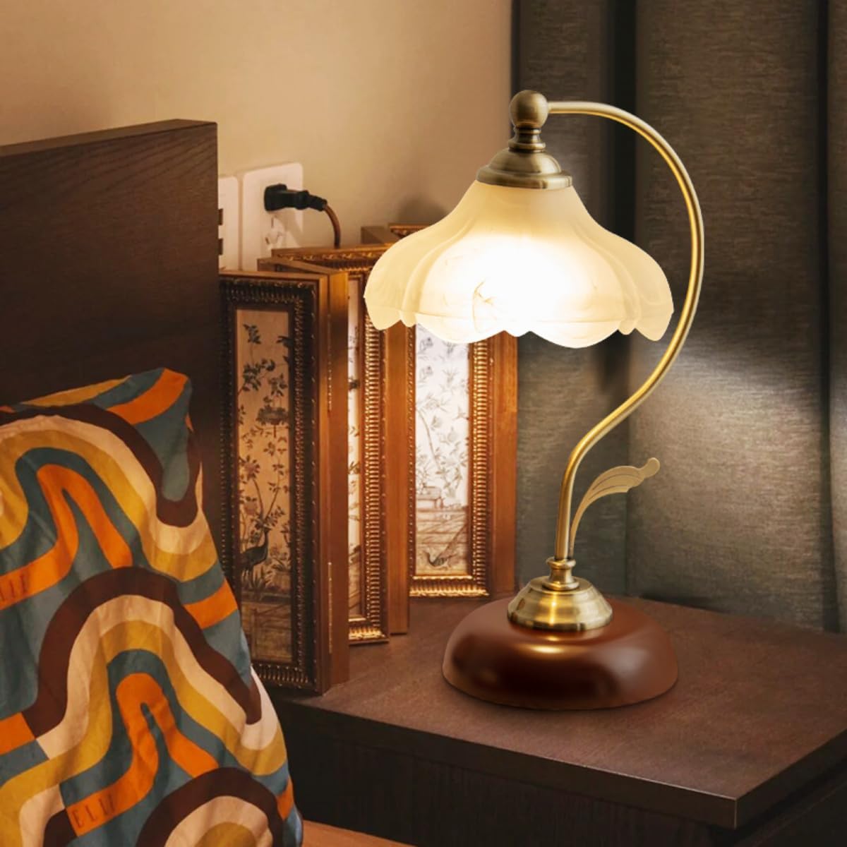 アンティークレトロ寝室ランプ Amazon.co.jp : ステンドグラス ランプ アンティーク レトロ