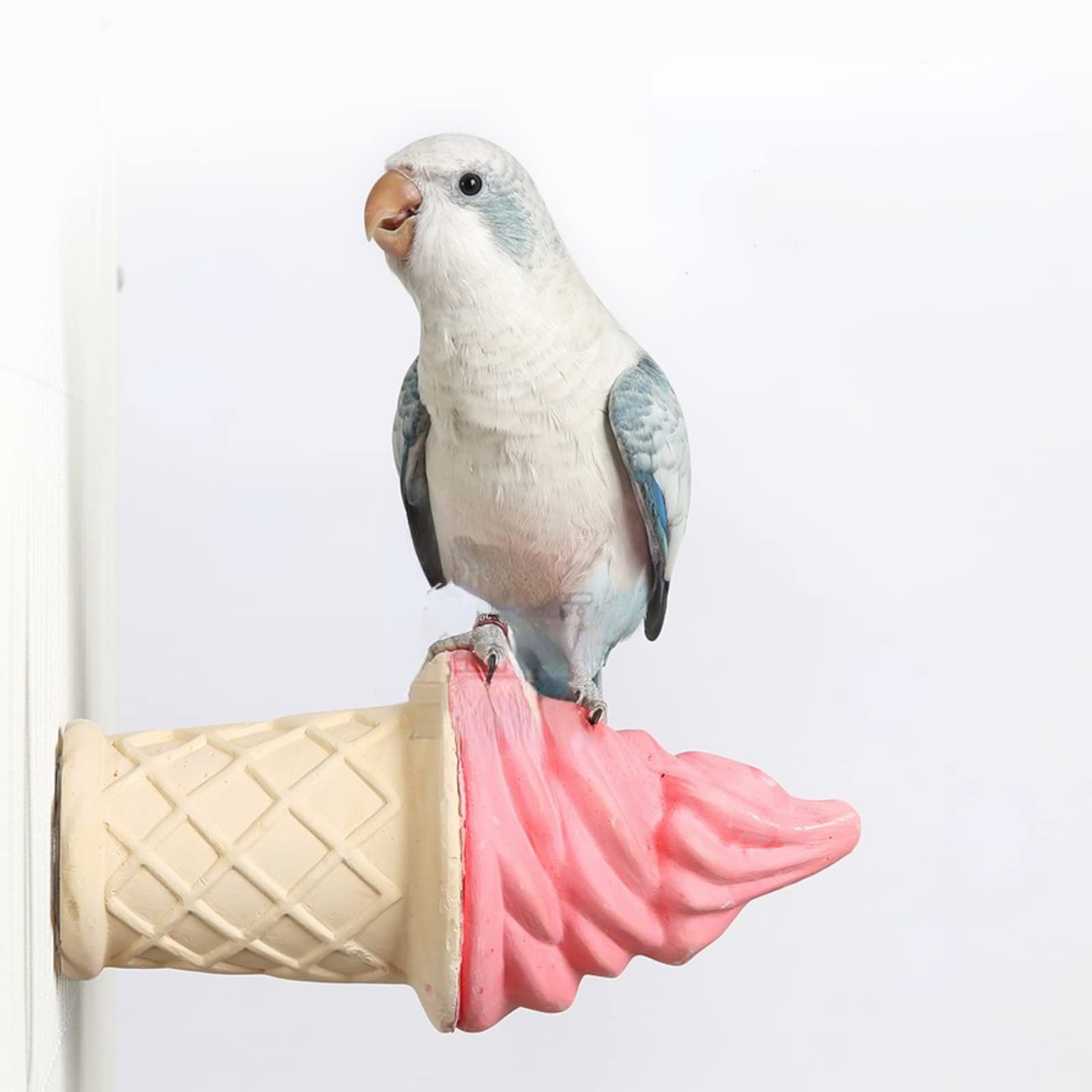 Bird Toy, Bird Cage Chewing Toys, Parrot Perch Stand, Ice Cream Shape Totoro Squirrel Hamster Calcium Teeth Mouth Molar Grinding Stone Parrot Beak