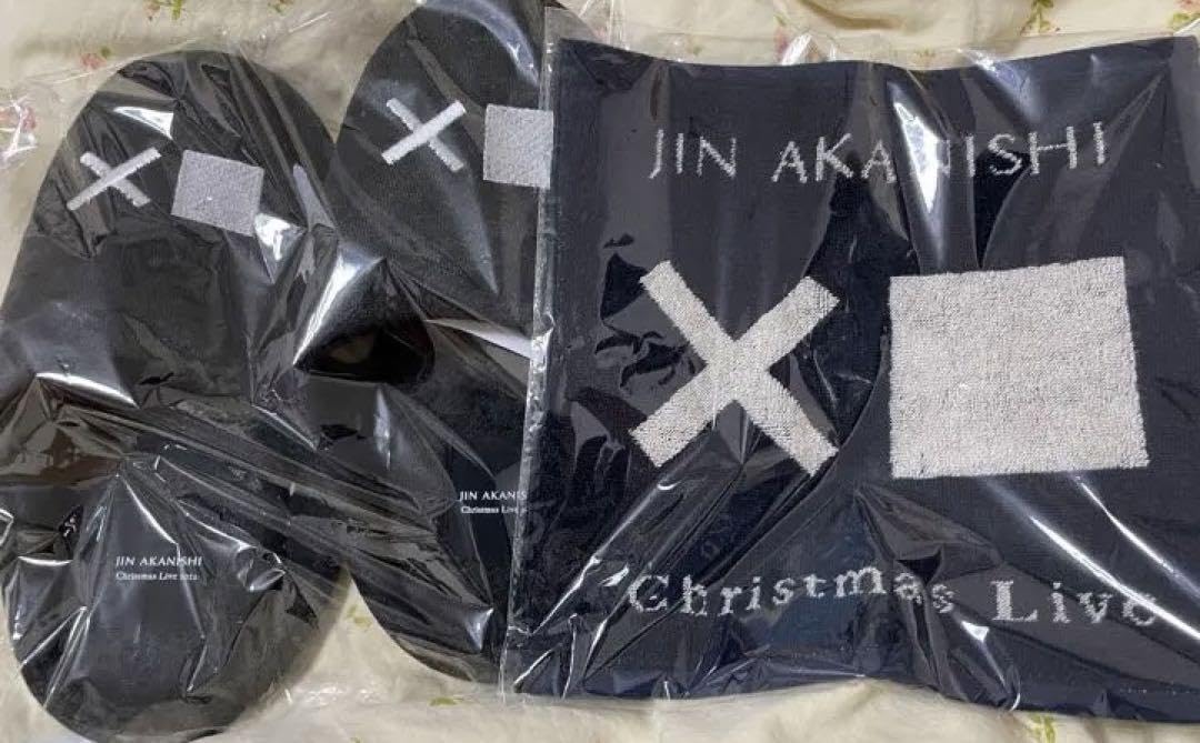 Amazon.co.jp: 赤西仁 Jin Akanishi christmas live グッズ : おもちゃ