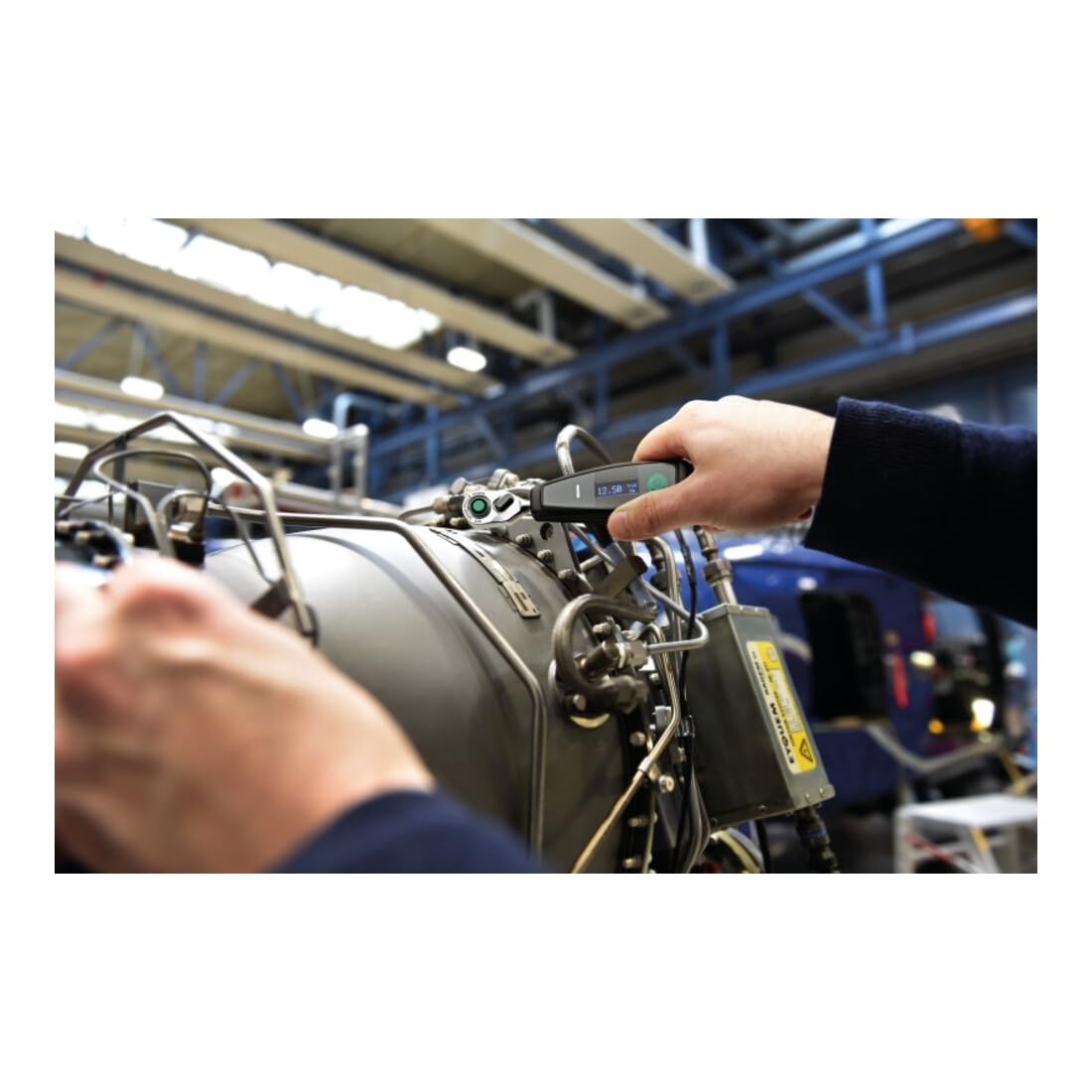 Stahlwille Electronic Torque Wrench w.Permanently Installed fine-Tooth Ratchet No.701/2 NO Battery 1-20 N·m Square Drive 1/4"