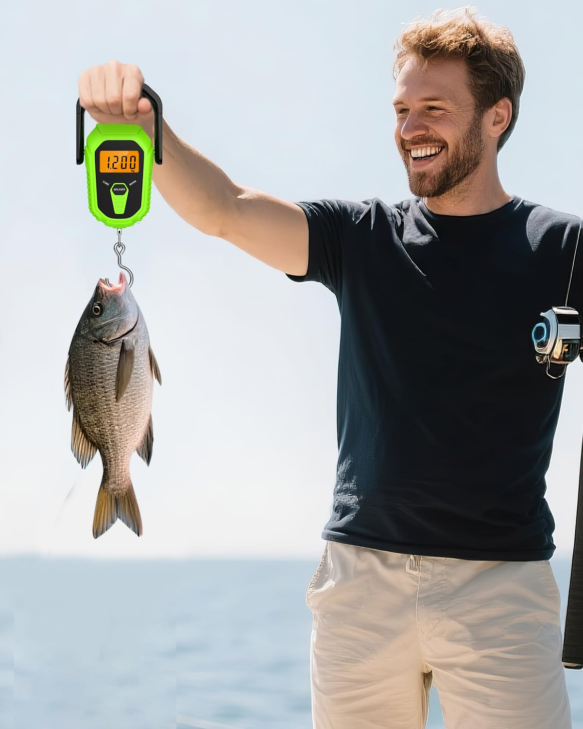 Báscula de pescado con agarre de labios, báscula digital impermeable para peces de 110 libras/50 kg, báscula de equipaje portátil con cinta métrica, retroiluminación LCD, baterías, para pesca