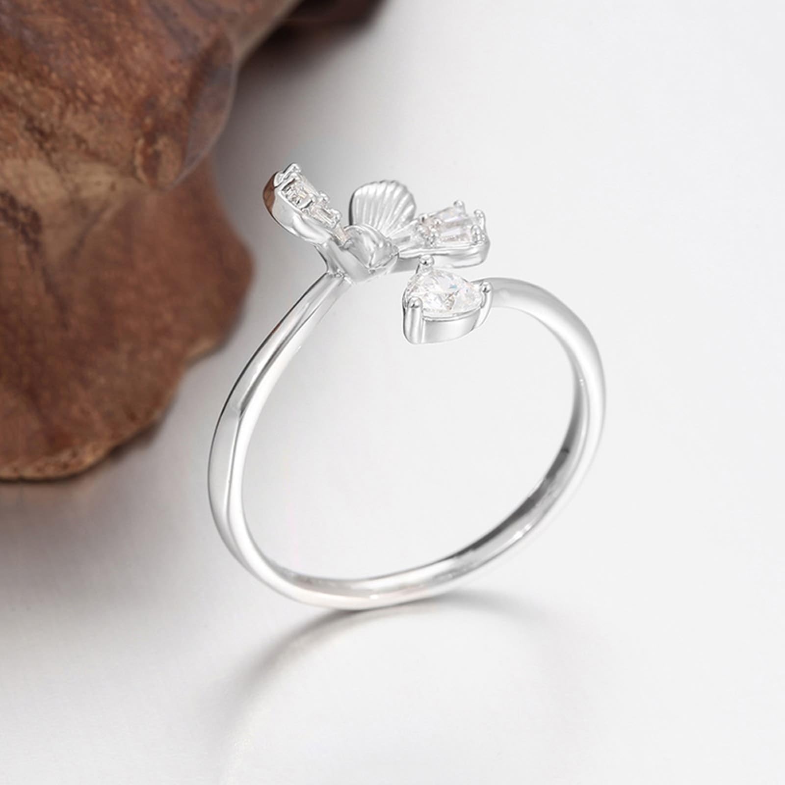 KnSam Alianzas de oro blanco auténtico Au750 de 18 quilates con corazón de moissanita, mariposa corazón de platino 950, alianzas de boda, talla 47-65