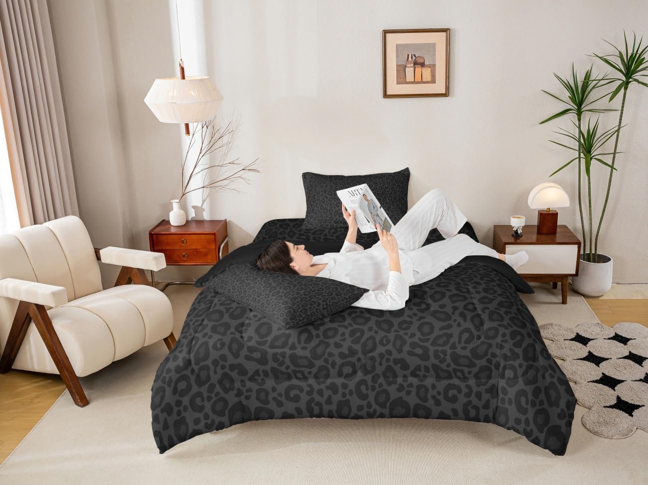 Manfei African Cheetah Wildlife Bed Comforter Set Queen Size Black Wild Animal Skin Super Soft Microfiber Bedding Set for Adults Teens Leopard Print Comforter Set 2 Pillowcases
