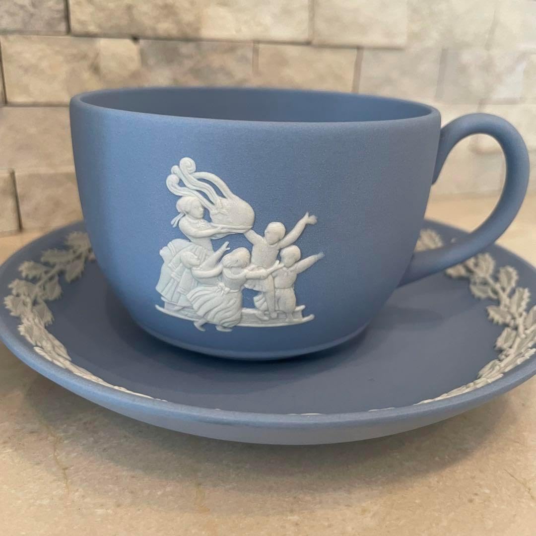 ウェッジウッド ジャスパー イヤープレート カップ&ソーサー 【公式通販】