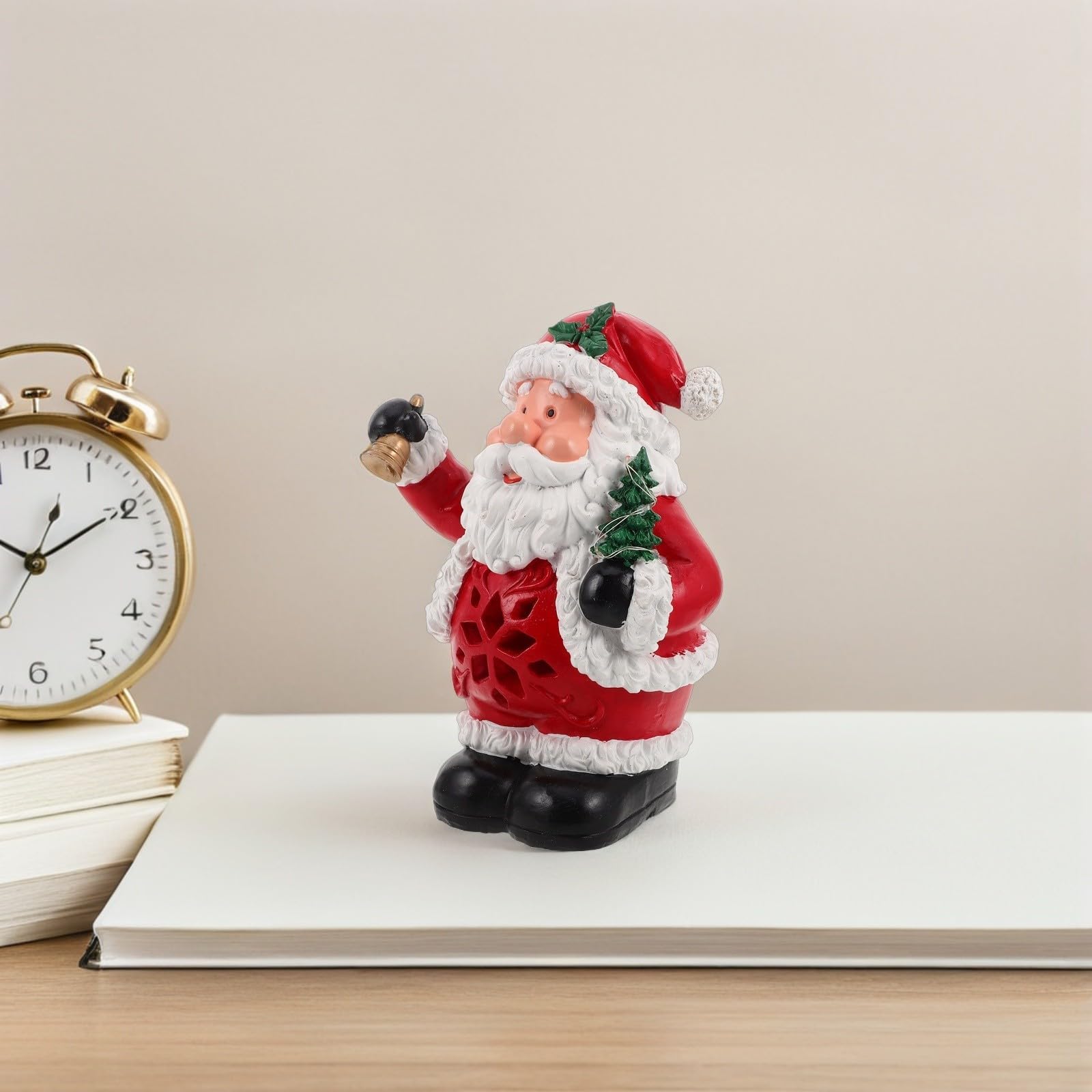 USHOBE Statua Natalizia in Resina Rossa con Musica e Doppia Alimentazione USB per Decorazioni Festive in Hotel e Casa