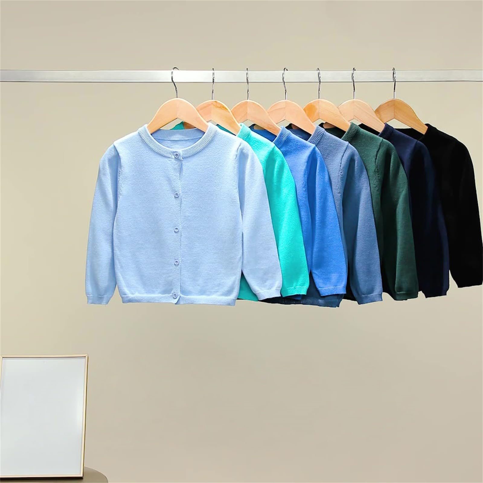 Cárdigan de punto para niñas de primaria, color liso | Diseño discreto y escolar, práctico para clases, recreo y excursiones escolares en la vida cotidiana