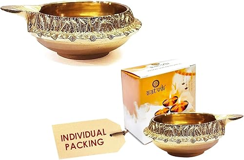 SATVIK 2 piezas Kuber Diya para decoración de Diwali. Lámpara de aceite hecha a mano dorada grabada de metal de latón virgen Vilakku para Puja