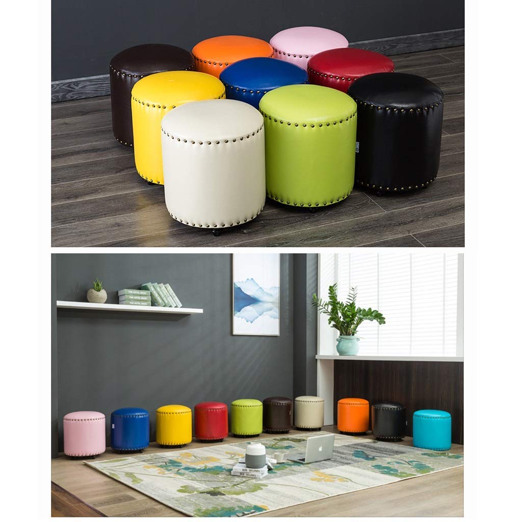 Banc à chaussures rond et pouf nordique pour optimiser l'entrée